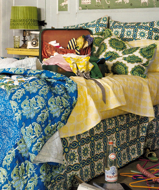 Illustration for article titled Pottery Barn, Anthropologie & West Elm: Bedding Porn For Sleepyheads